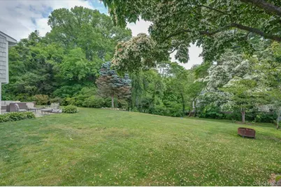 4 Wagon Wheel Road, Mamaroneck, NY 10543 - Photo 4