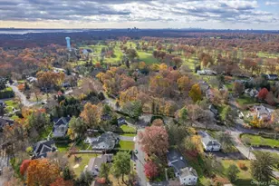 4 Wagon Wheel Rd, Mamaroneck, NY 10543 - Photo 24