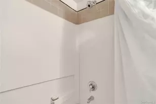 221 MacDougal St, Brooklyn, NY 11233 - Photo 16