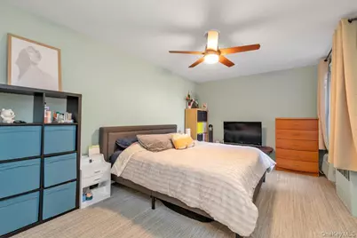 80-35 Springfield Blvd #4F, Oakland Gardens, NY 11364 - Photo 8