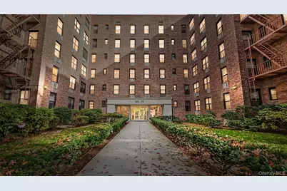 80-35 Springfield Blvd #4F, Oakland Gardens, NY 11364 - Photo 22