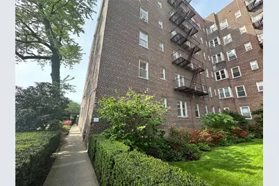 84-49 168th Street #4S, Jamaica, NY 11432 - Photo 1