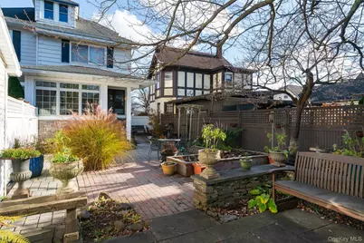 361 Albany Avenue, Kingston, NY 12401 - Photo 48