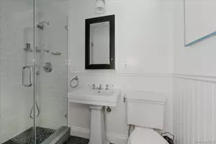 134 Dutchess Blvd, Atlantic Beach, NY 11509 - Photo 28