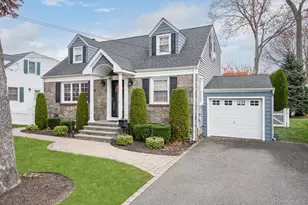 2271 Locust St, Merrick, NY 11566 - Photo 2