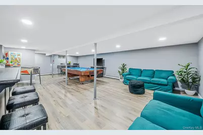 32 McCue Avenue, Wyandanch, NY 11798 - Photo 32