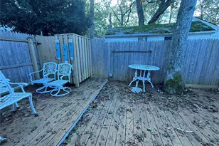 15 Whalers Path, Calverton, NY 11933 - Photo 18