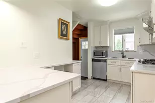 590 Langley, West Hempstead, NY 11552 - Photo 6