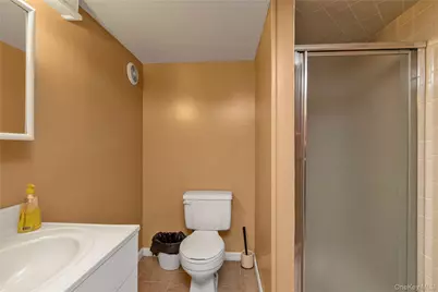 590 Langley, West Hempstead, NY 11552 - Photo 16