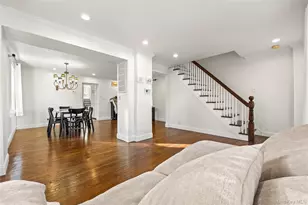 9 Hillside Ave, Glen Head, NY 11545 - Photo 2