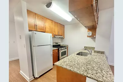 40-26 College Point Blvd #8M, Flushing, NY 11354 - Photo 4