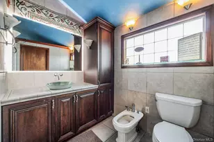 287 Clearmeadow Dr, East Meadow, NY 11554 - Photo 38