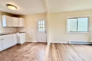 106 Eleanor Ave, Mastic, NY 11950 - Photo 4