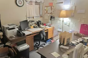 878 County Line Rd, Amityville, NY 11701 - Photo 10