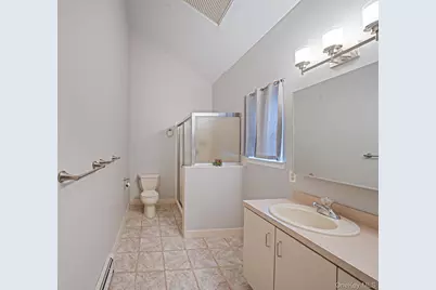 1 Monaco Court, Ronkonkoma, NY 11779 - Photo 18