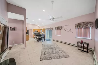 1 Monaco Court, Ronkonkoma, NY 11779 - Photo 8