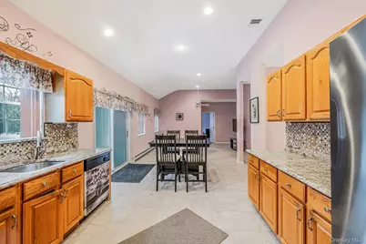 1 Monaco Court, Ronkonkoma, NY 11779 - Photo 14