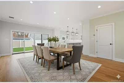 39 Cobalt Lane, Westbury, NY 11590 - Photo 10