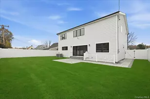 39 Cobalt Ln, Westbury, NY 11590 - Photo 48