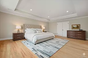 39 Cobalt Ln, Westbury, NY 11590 - Photo 34