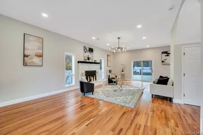 100 Old Northport Road, Kings Park, NY 11754 - Photo 18