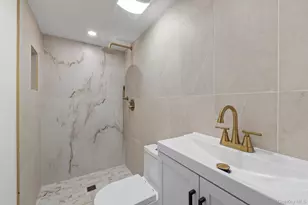 219-17 132nd Rd, Springfield Gardens, NY 11413 - Photo 18