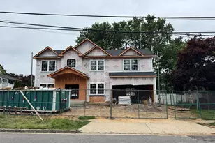 63 Church St, Syosset, NY 11791 - Photo 2