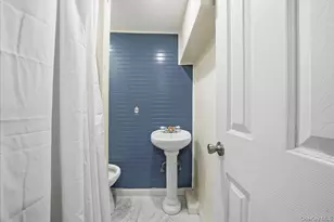 107-19 96th St, Ozone Park, NY 11417 - Photo 14