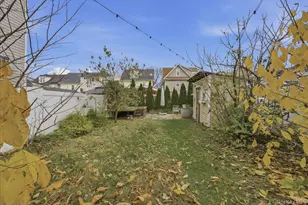 107-19 96th St, Ozone Park, NY 11417 - Photo 22