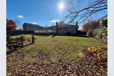 223 Timberpoint Road, East Islip, NY 11730 - Photo 46