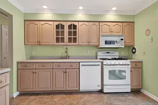 12 Spruce Ct, Nanuet, NY 10954 - Photo 12