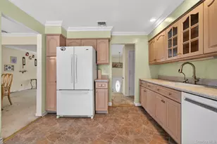 12 Spruce Ct, Nanuet, NY 10954 - Photo 14