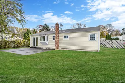 98 Rose Place, Selden, NY 11784 - Photo 22