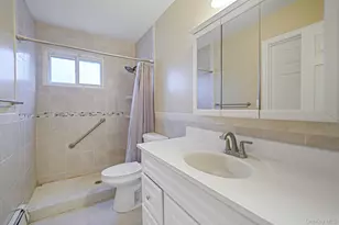 98 Rose Pl, Selden, NY 11784 - Photo 14