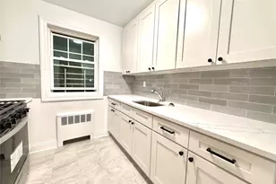 224-06 Springfield Blvd, Oakland Gardens, NY 11364 - Photo 8