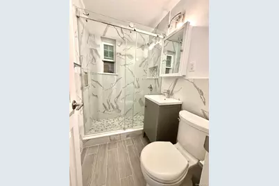 22406 Springfield Boulevard #7815 B, Oakland Gardens, NY 11364 - Photo 1