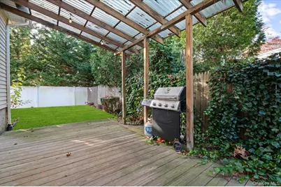 214 Harrison Avenue, Miller Place, NY 11764 - Photo 30