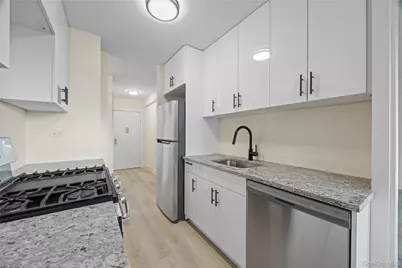 825 Morrison Avenue #5A, Bronx, NY 10473 - Photo 6