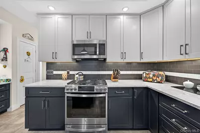 106 Fox Hill Run, Rock Tavern, NY 12575 - Photo 10