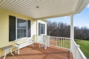 106 Fox Hill Run, Rock Tavern, NY 12575 - Photo 2