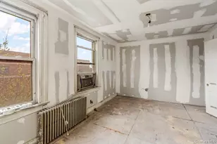 57-39 57th Rd, Maspeth, NY 11378 - Photo 14