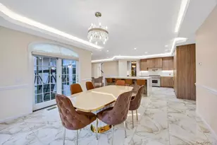 2 Old Bridge Ct, Melville, NY 11747 - Photo 18