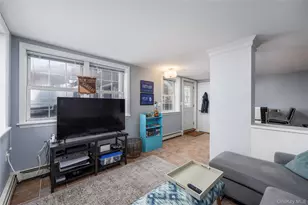 4 Woodbine Dr, Mahopac, NY 10541 - Photo 2