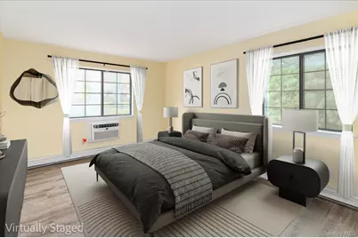 43 Foxwood Circle, Mount Kisco, NY 10549 - Photo 4