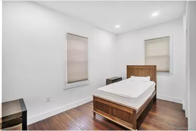 810 Wallace Avenue, Baldwin, NY 11510 - Photo 28