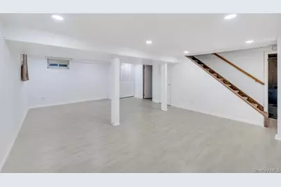 34 Alstead Road, Valley Stream, NY 11580 - Photo 28