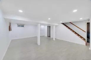 34 Alstead Rd, Valley Stream, NY 11580 - Photo 28