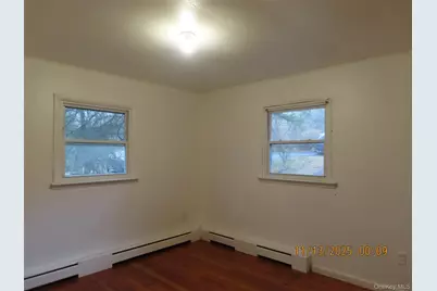 27 Sunny Lane, Highland Mills, NY 10930 - Photo 6