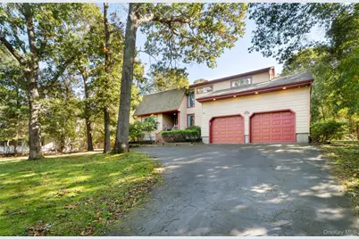 5 Bay Woods Drive, Hampton Bays, NY 11946 - Photo 1