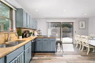 5 Bay Woods Dr, Hampton Bays, NY 11946 - Photo 8